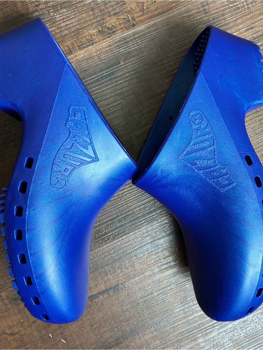 Calzuro Metallic Blue Professional Clogs Multiple Sizes - Picture 3 of 9